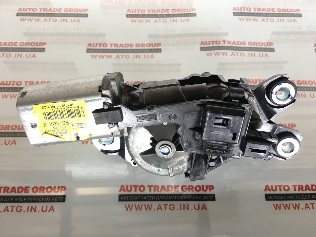 Моторчик склоочисника Ford C-Max Hybrid 13-18 задній оригінал б/у AV6Z17508A