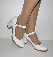 Женские белые матовые туфли средний устойчивый каблук ремешок размер 37