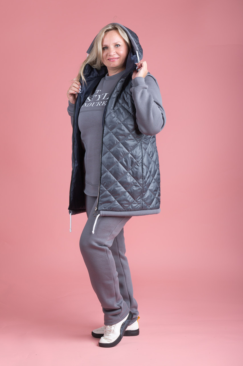Жіночий теплий спортивний красивий костюм трійка Zeta-m | Комплект куртка, жилет і штани великі розміри