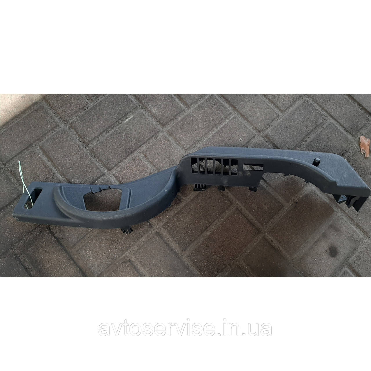 Накладка пілочки багажника ліва Skoda Superb, фото 1
