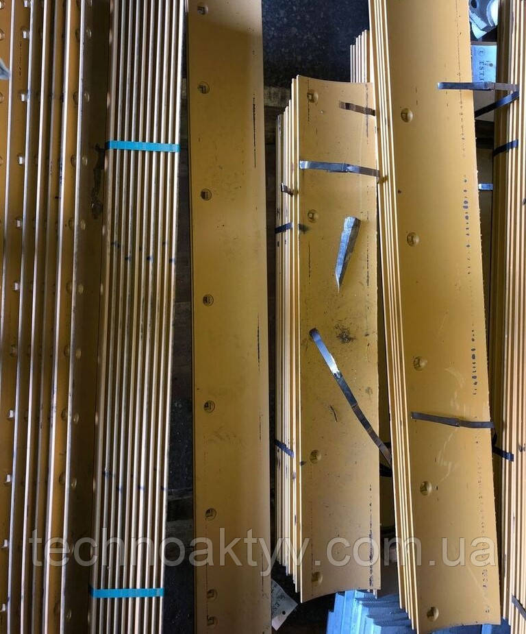 Ніж ковша (ріжуча кромка) 400X40 твердість 500 HB