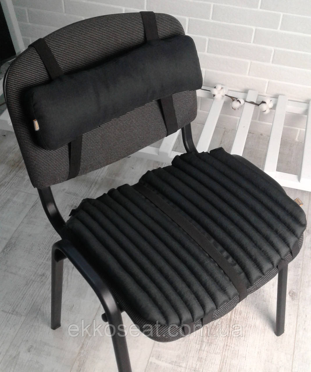 Подушки на стулья ортопедические для сиденьия EKKOSEAT. Комплект. Черные, серые ... - фото 4 - id-p1470529460