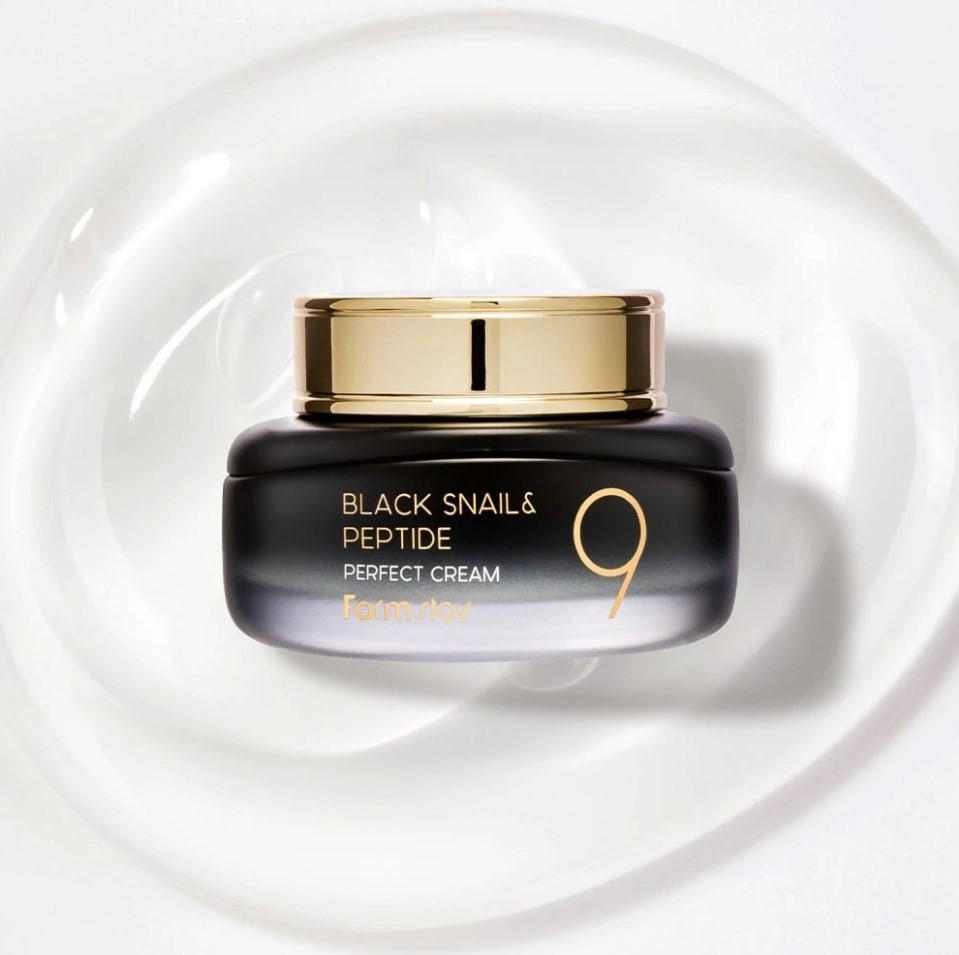 Равликовий крем із пептидами FarmStay Black Snail & Peptide 9 Perfect Cream 55 мл