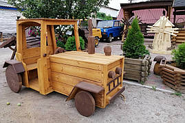 Машинка з дерева для дитячого майданчика "Кабіна"