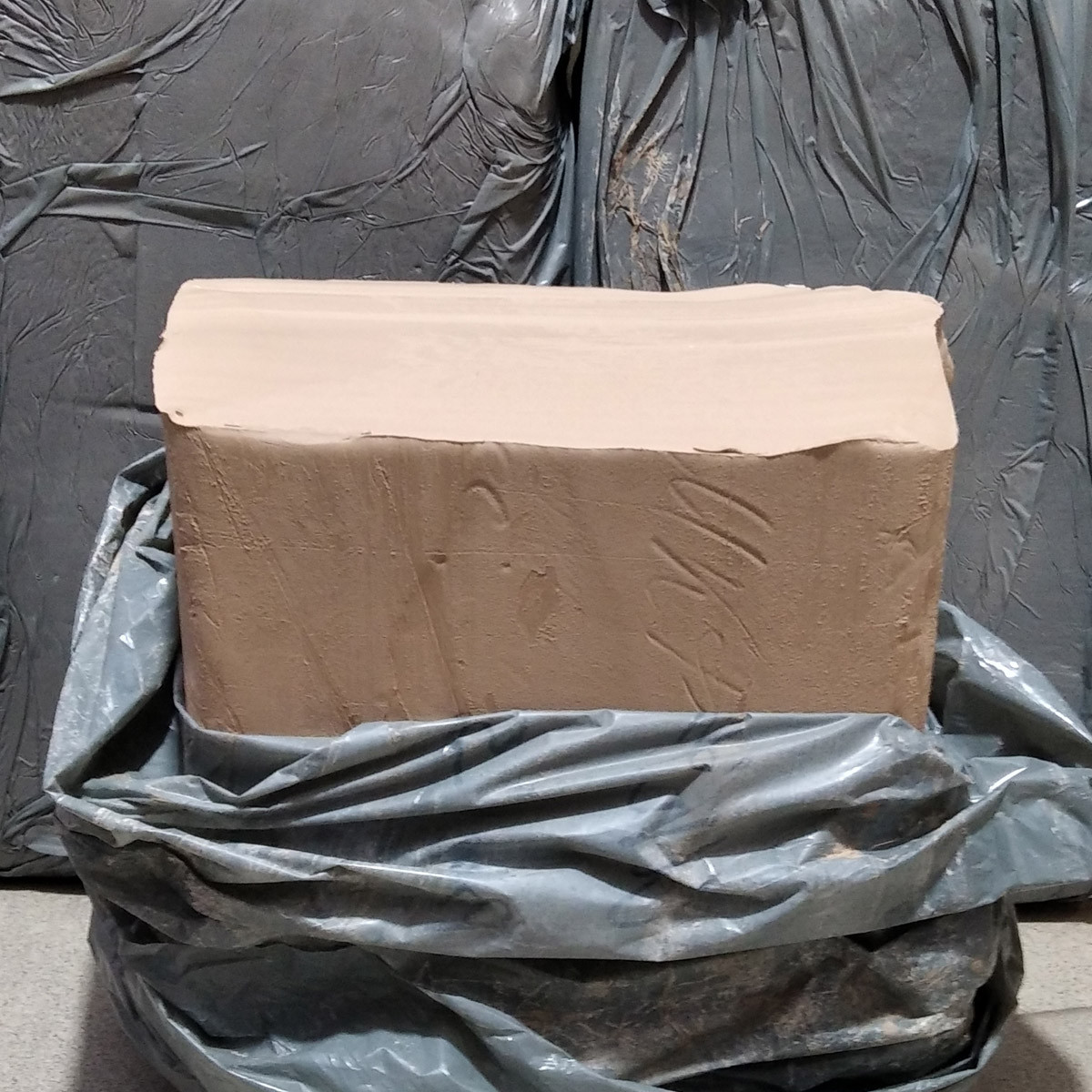 Глина МКФ-2 вага 10 кг - натуральна гончарна глина