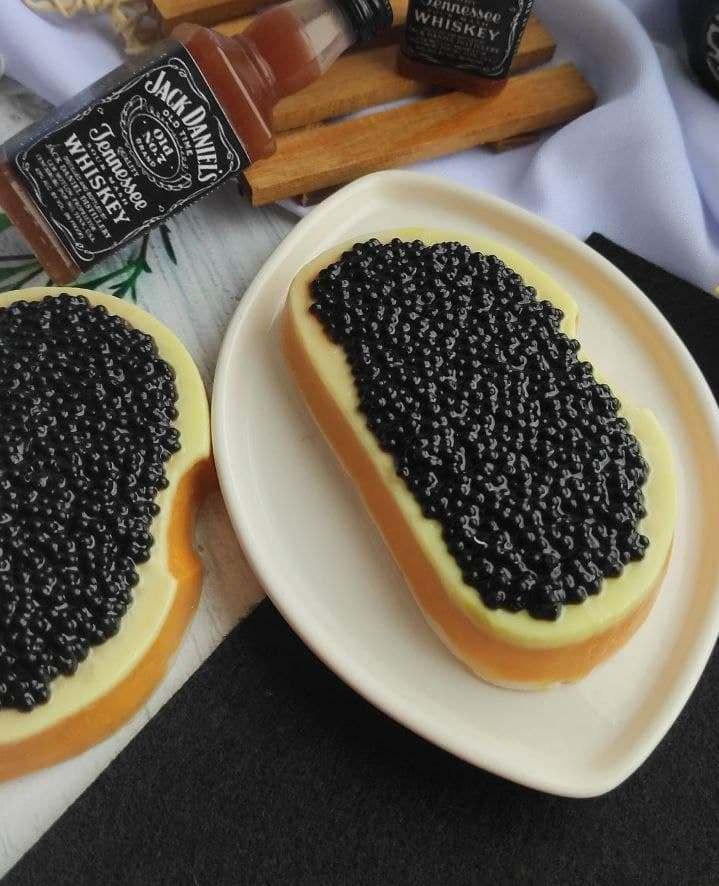 Мило ручної роботи "Бутерброд із ікрою", фото 1