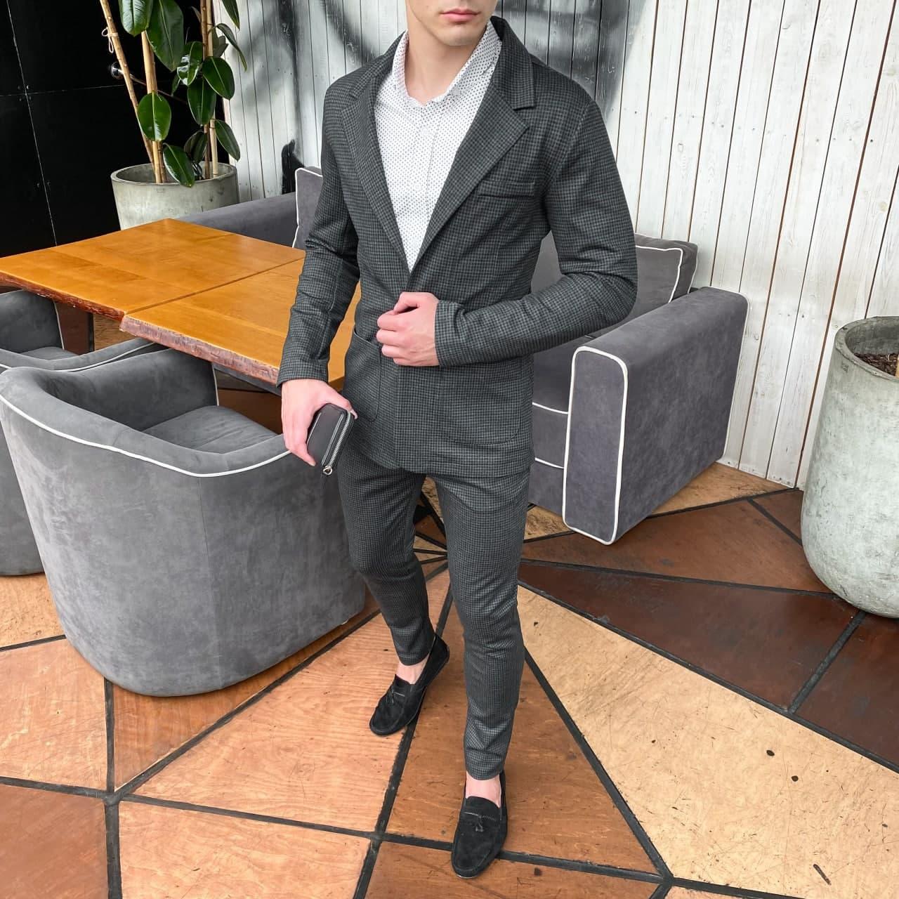 Чоловічий класичний костюм, фото 1