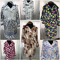 Жіночі халати з капюшоном не довгі