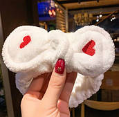 Пов'язка на голову Бантик з сердечками біла, 486