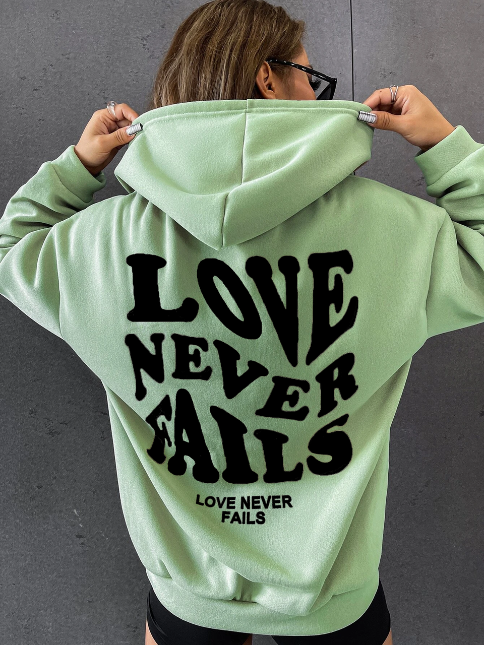 Толстовка на ФЛІСІ худі з принтом Love never fails