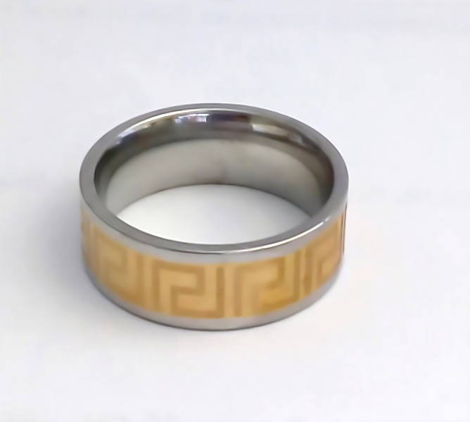 Сталева каблучка з грецьким орнаментом. Позолота 18К + родій. Є: 17р 19р