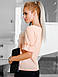 Витончена жіноча персикова блузка, фото 3