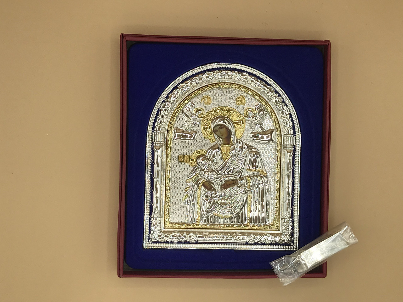 Металева ікона Богородиця з Ісусом на руках И00022-6