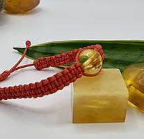 Браслет шамбалу з бурштину з червоною ниткою, браслет шамбалу з бурштину