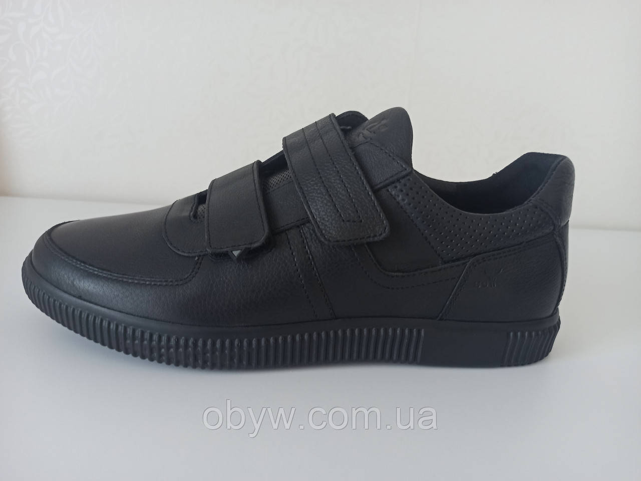 взуття ЧОЛОВІЧЕ на липучках ZX 40-45.