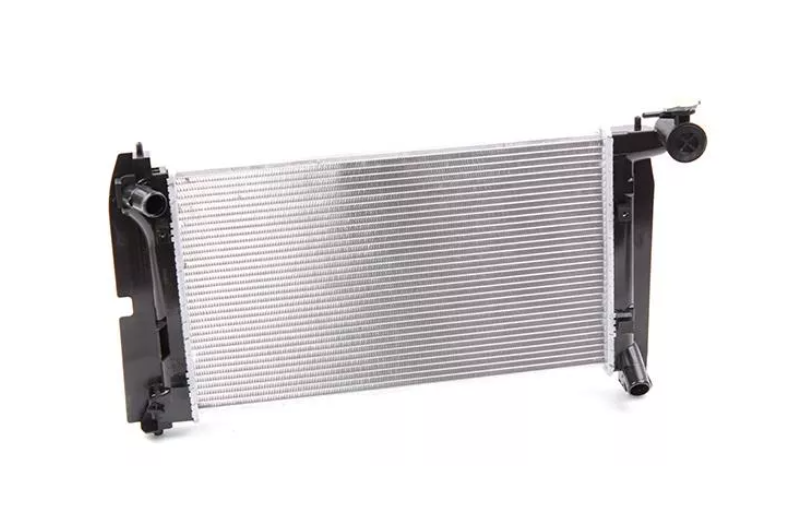 Радіатор охолодження 1066001218 (Geely Emgrand 7 (EC7)) (Склад ASM-UKR)