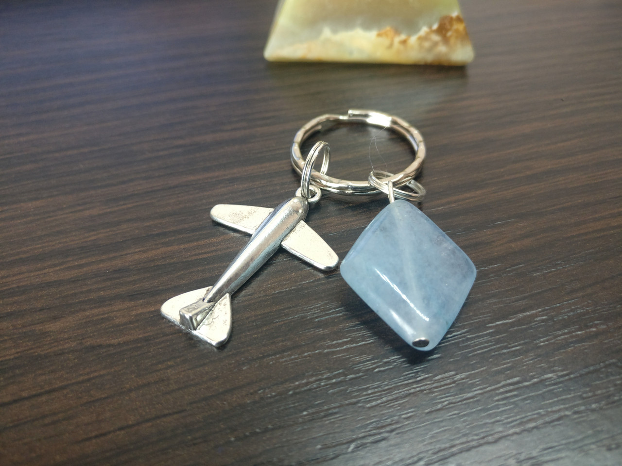 Брелок для ключів з натурального аквамарину