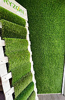 Які переваги і недоліки штучного газону?