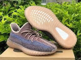 Кросівки Adidas Yeezy Boost 350 V2 Fade, фото 4