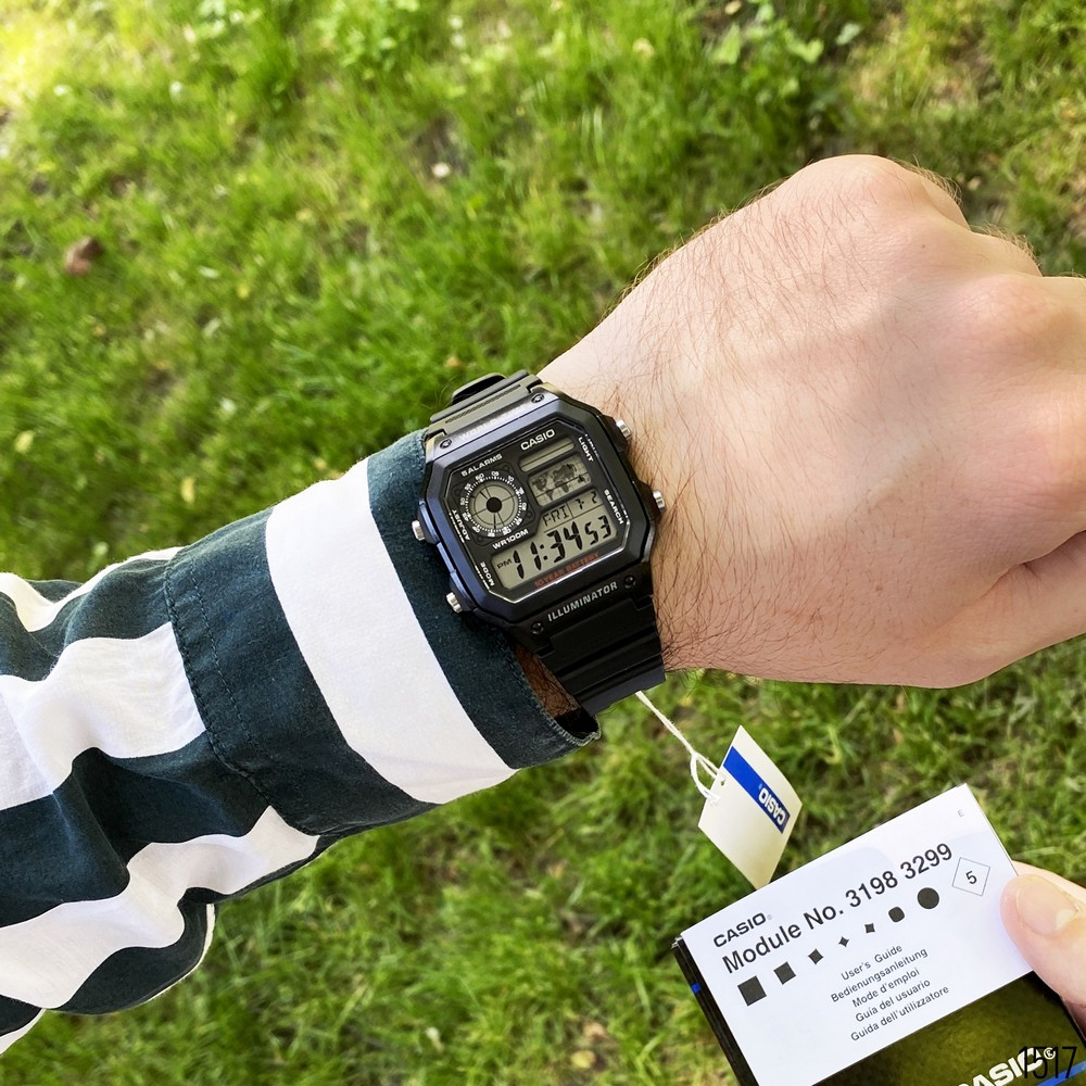 Годинник чоловічий Casio оригінальний наручний водонепроникний протиударний, Casio AE-1200WH-1AVEF