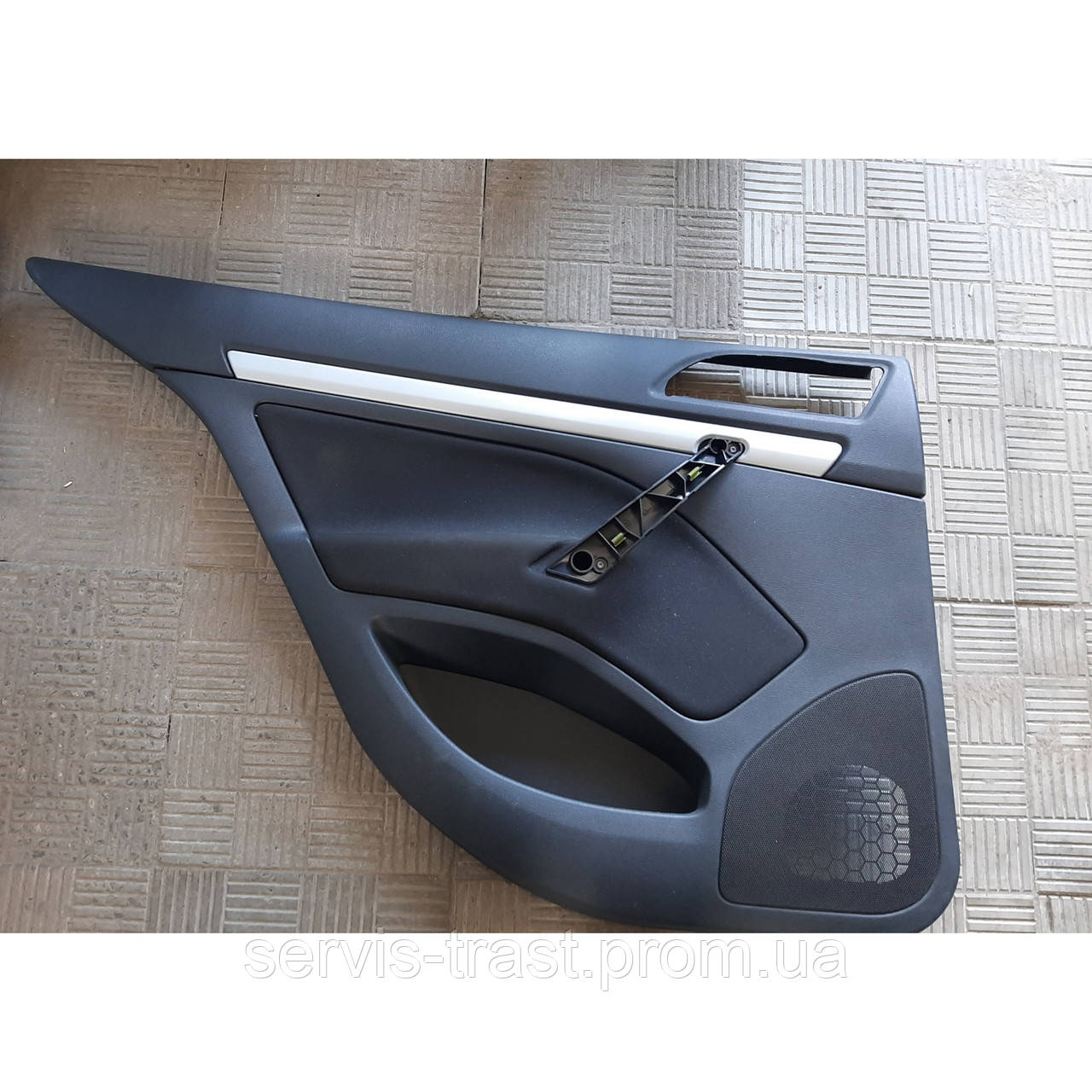 Картка дверей задньої лівої Skoda Octavia A5