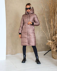 Бежева тепла жіноча куртка-пальто з капюшоном на змійці 11-246-4