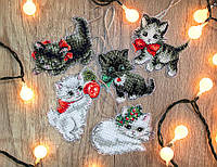 Набор для вышивания нитками LETISTITCH Christmas Kittens Toys (LETI 987)