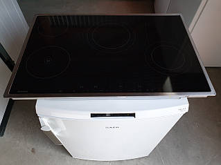 Вбудовані електричні варильні поверхні