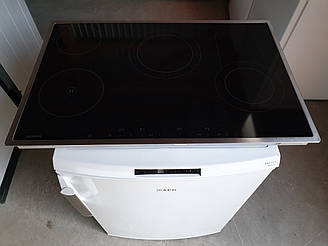 Сенсорна склокерамічна варильна поверхня Siemens 80 cm / Made in Germany / ET78554