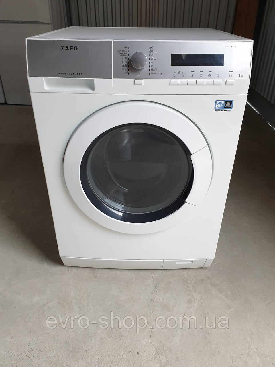 Пральна машина AEG PROTEX 8/6 KG з Сушкою / L77685WD