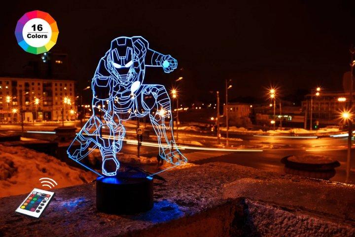 3D нічник "Залізна людина 4" (ВВАЛИЧЕННЕ ЗОБРАЖЕННЯ) + пульт ДК + мережевий адаптер +батарейки (3ААА) 3DTOYSLAMP, фото 1