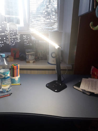 Купить Светодиодная настольная лампа 9W черного цвета 4000K THE-Light с ...