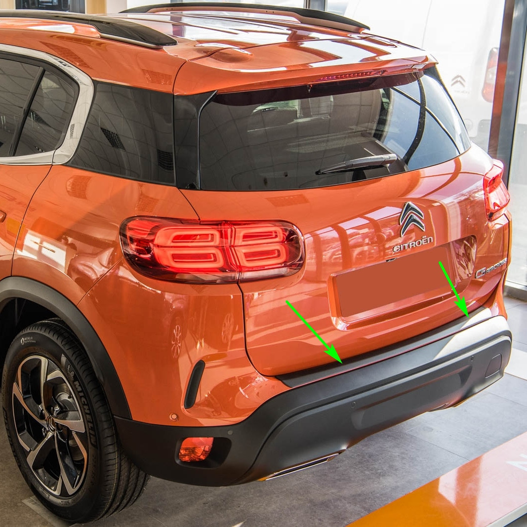 Пластикова захисна накладка на задній бампер для Citroen C5 Aircross 2019+
