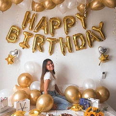 Фотозона з куль ЧУДОВА для Gold party