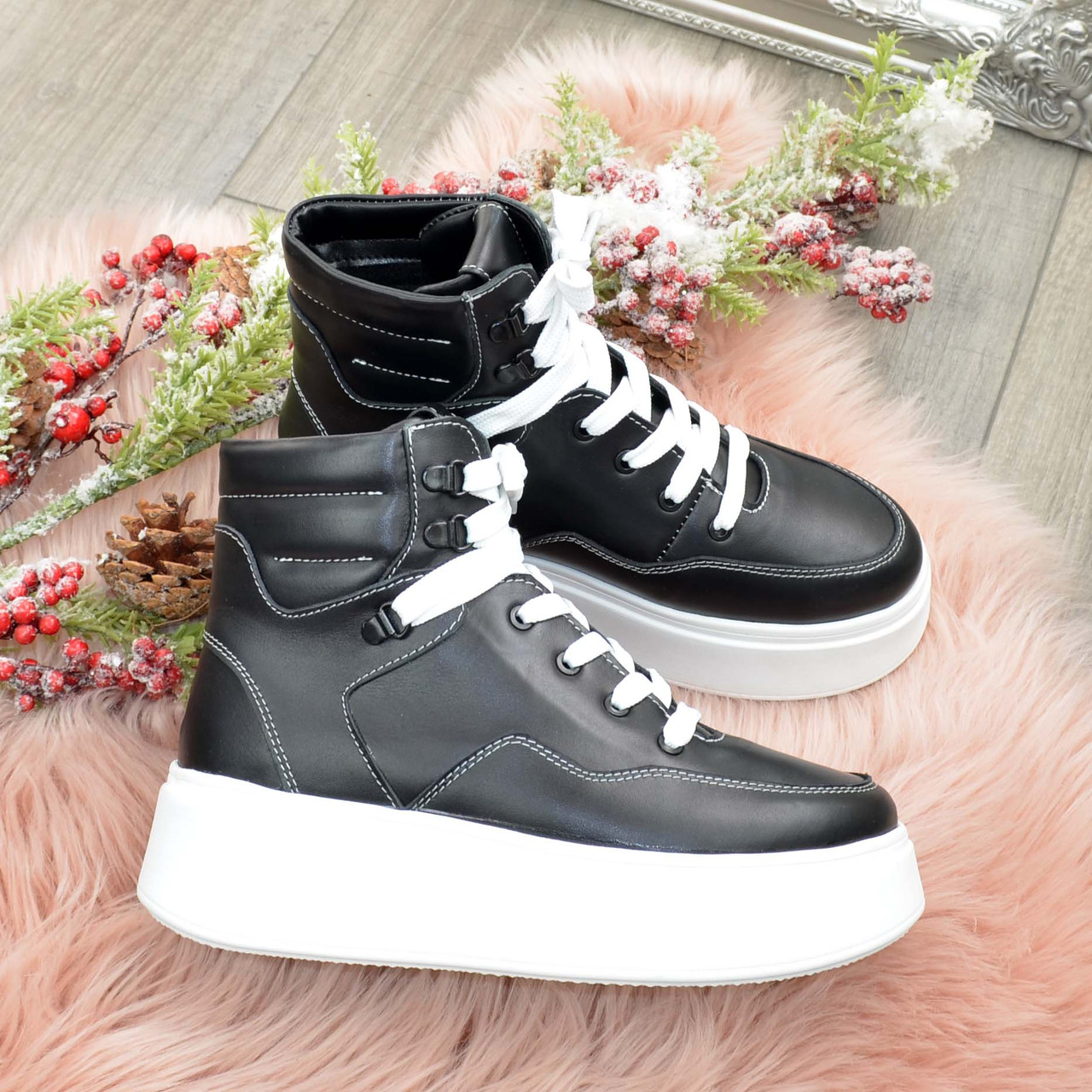 Черевики шкіряні жіночі спортивні, колір чорний, фото 1