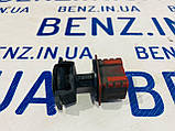 Кліпса кріплення втулки радіатора Mercedes W212, W204, C207, W221 A0009912595, A1695040114, фото 5
