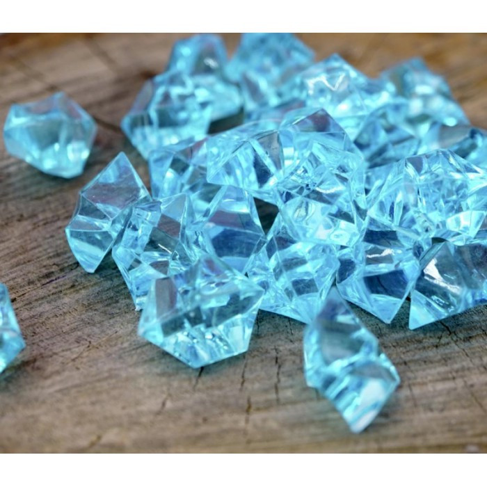 Декоративний наповнювач "Восколки" пластик блакитний 100 грамів