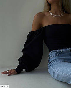 Стильна жіноча чорна блузка з об'ємними рукавами 42-44