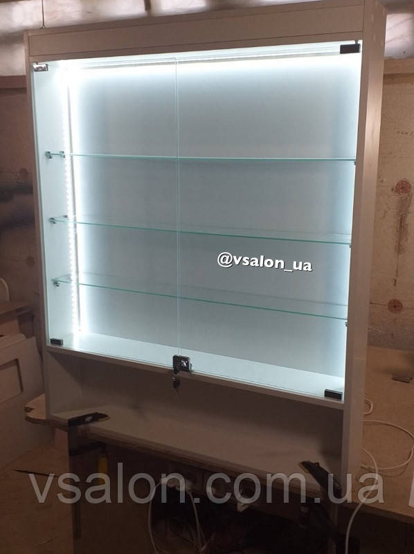 Вітрина з підсвіткою для колекції V575