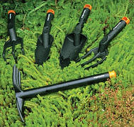 Посадочні інструменти Fiskars Solid