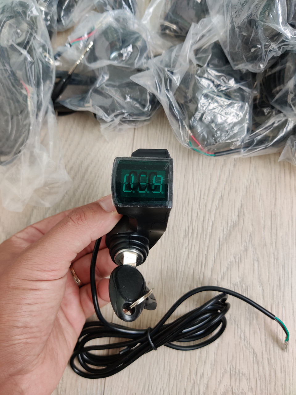 Вольтметр для электросамоката ключь зажигания для самоката: продажа ...