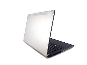 Fujitsu-Siemens LifeBook UH552 / 14" (1366x768) / Intel Core i5-3210M (2(4)ядра по 2.50-3.10GHz) / 8GB DDR3 / 500GB HDD / DisplayPort, WebCamera, фото 2