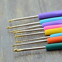 Крючок для вязания алюминиевый с силиконовая ручкой 8,0 мм