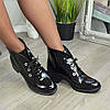 Черевики жіночі лакові на шнурівці, колір чорний, фото 5