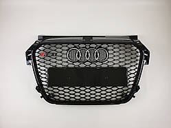 Решітка радіатора Audi A1 2010-2014год Чорна з хром емблемой (в стилі RS)