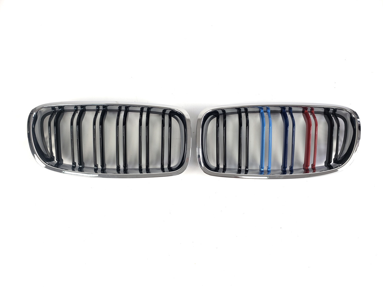 Ніздрі на BMW 3 Series F30 / F31 / F35 2012-2018 рік M-color Хром Рамка ( Подвійні M-Look )
