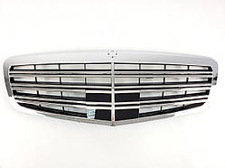 Решітка радіатора на Mercedes S-Class W221 2009-2012 рік AMG