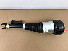 Пневмостойка передня права на Mercedes S-Class W222 2013-2020 рік