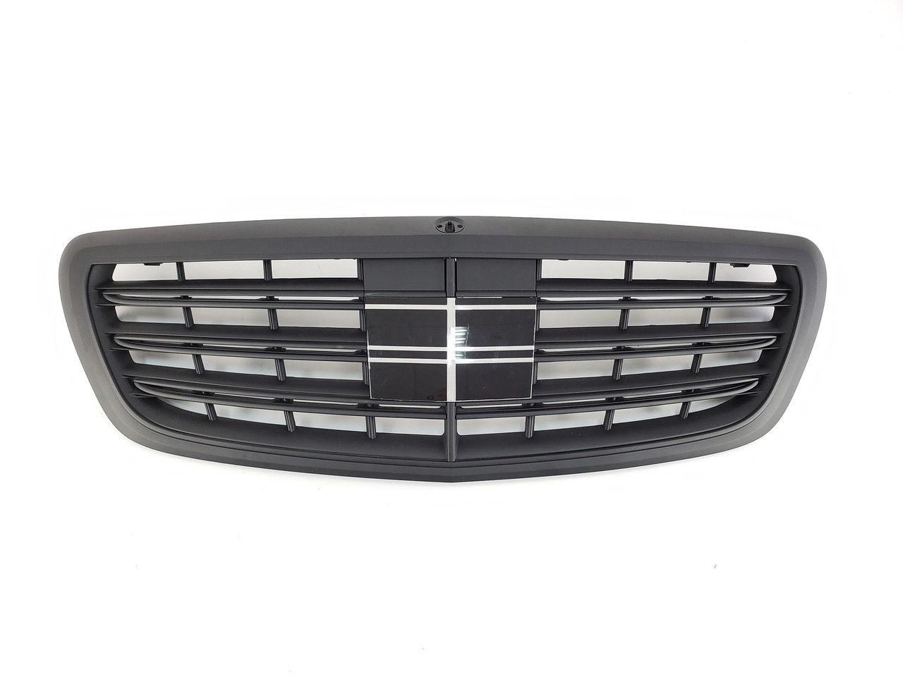 Решітка радіатора на Mercedes S-Class W222 2013-2020 рік AMG63 стиль ( Чорна матова )