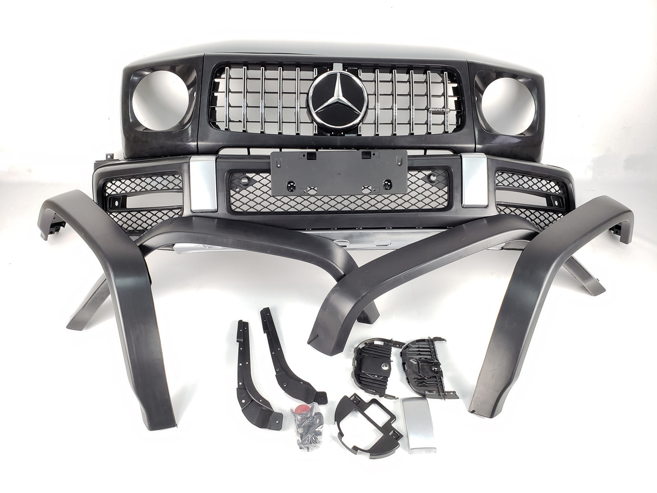 Комплект рестайлінгу на Mercedes G-Class W463 1990-2018 рік ( на Mercedes G-Class W464)